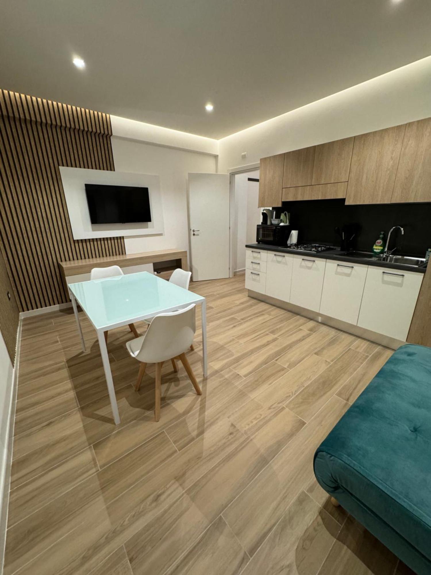 Praia Guest House 1 Praia a Mare Ngoại thất bức ảnh